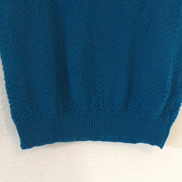 Retro Knit T-Shirt Blouse - Picture 3 of 5